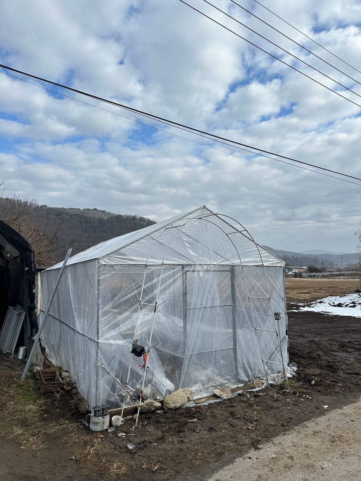 마지막 비닐하우스 설치