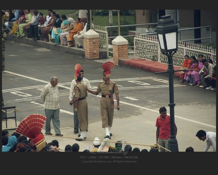 인도-파키스탄 국경 국기 하강식