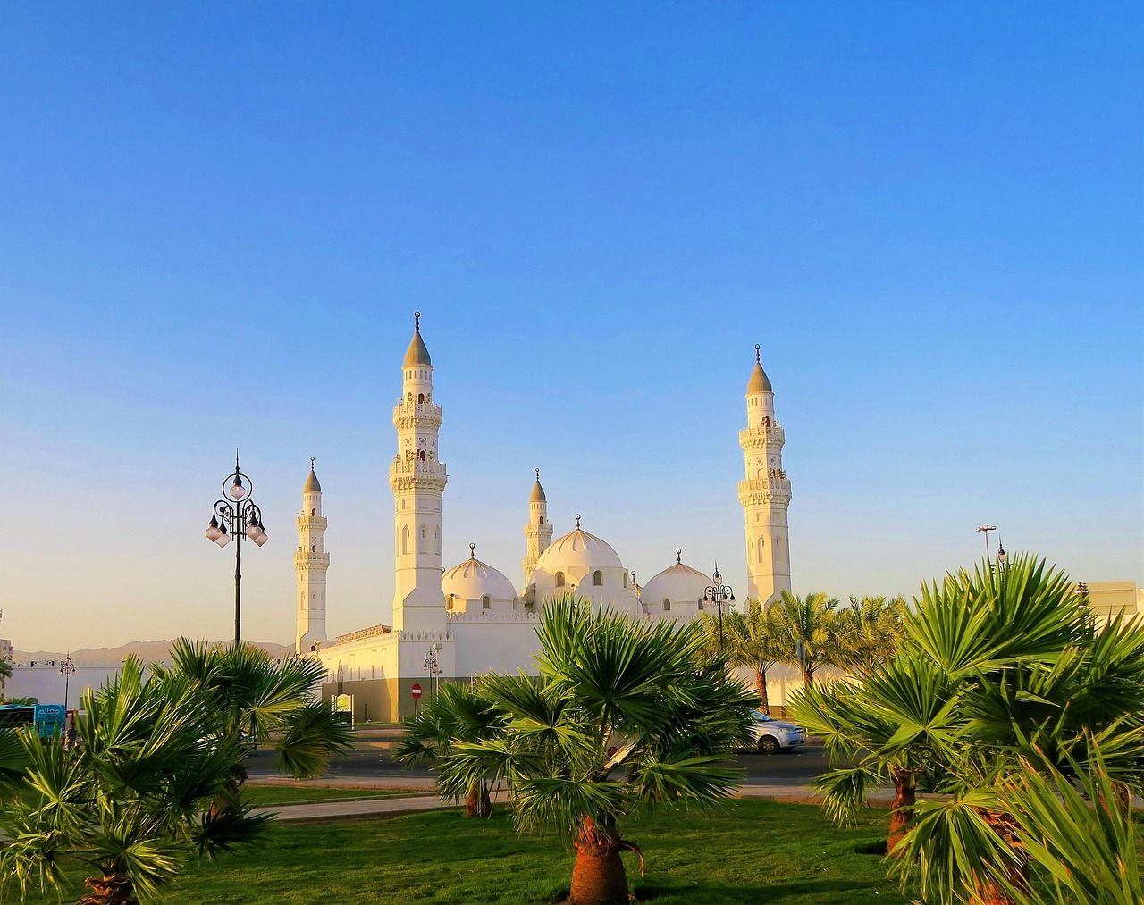 Explore Medina in Saudi Arabia - Main View